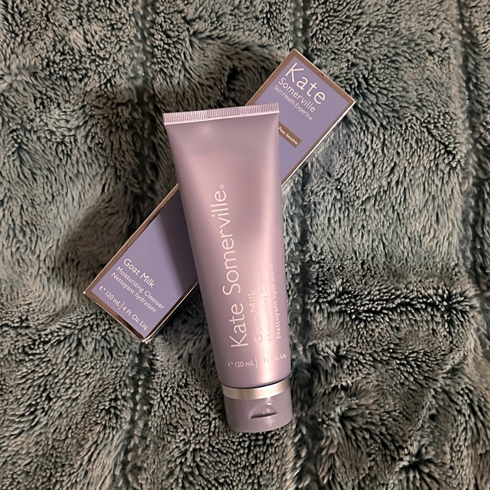 Kate Somerville skin health experts “Goat Milk” moisturizing cleanser